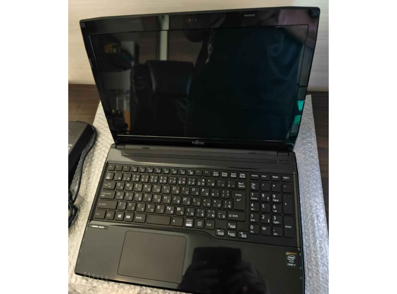 Fujitsu LIFEBOOK AH53/R Core i7 8gb/256gb Fujitsu LIFEBOOK AH53/R Core i7 8gb/256gb