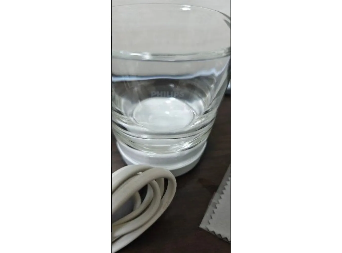 Philips Sonicare Diamond clean 充電器ガラスコップ Philips Sonicare Diamond clean 充電器ガラスコップ