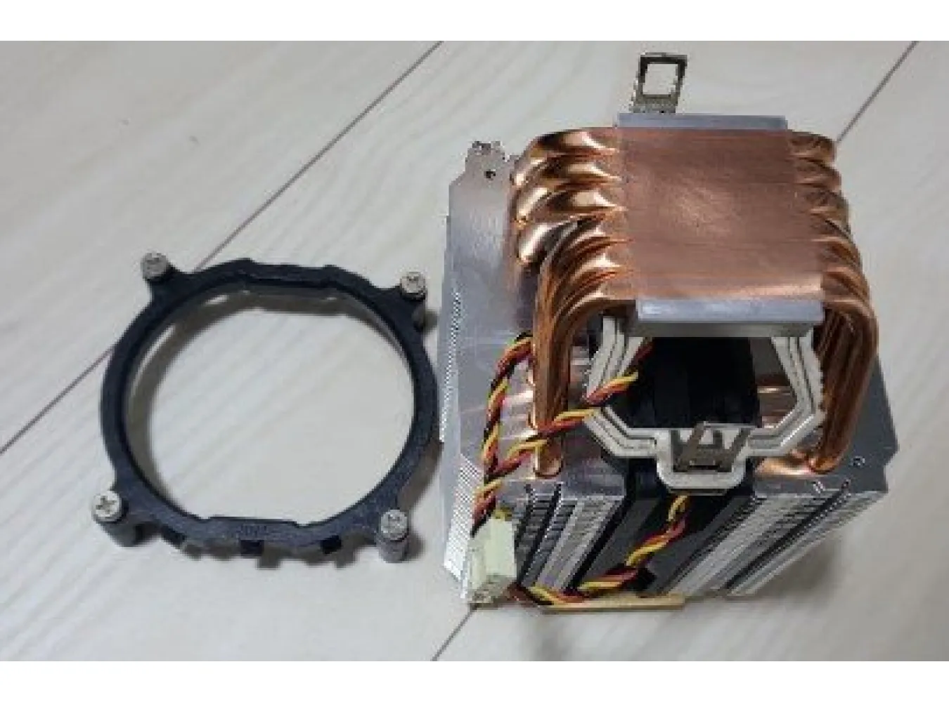 ヒートシンク Intel LGA-2011用 ヒートシンク Intel LGA-2011用